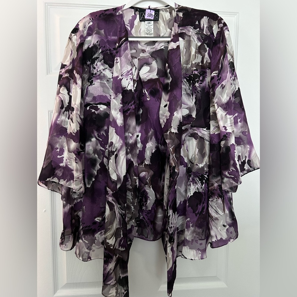 Alex Evenings top and 3/4 sleeve cover. Can tie upfront, size 2X